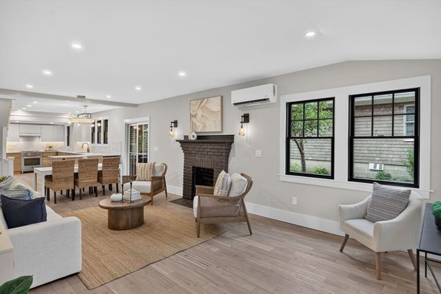 21 Brewster Street, Provincetown, MA 02657
