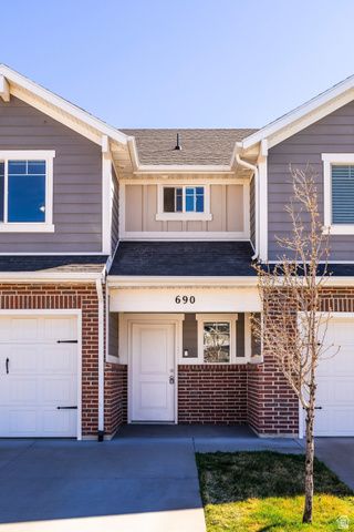 690 N 1775 W, West Point, UT 84015