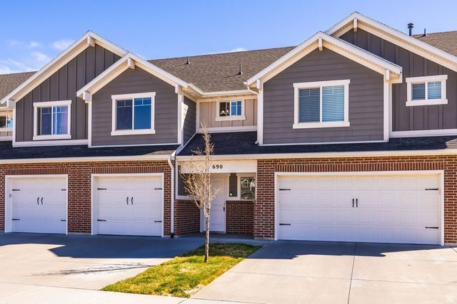 690 N 1775 W, West Point, UT 84015