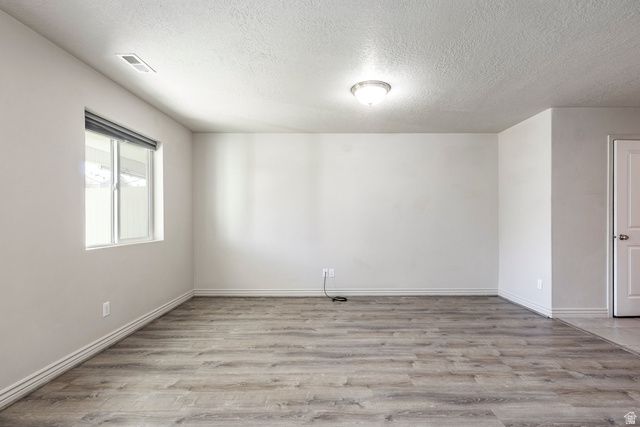 690 N 1775 W, West Point, UT 84015