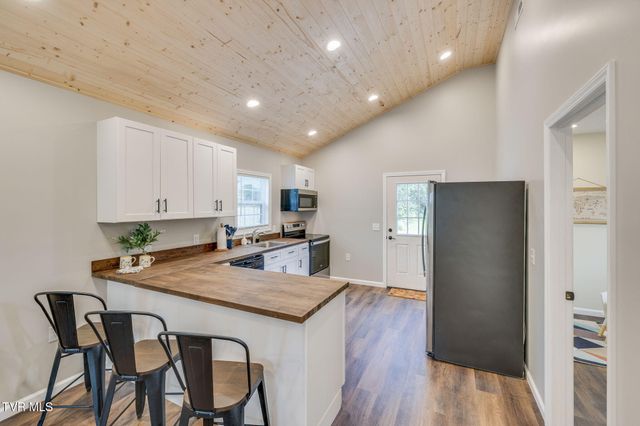1816 Mary Street, Johnson City, TN 37604