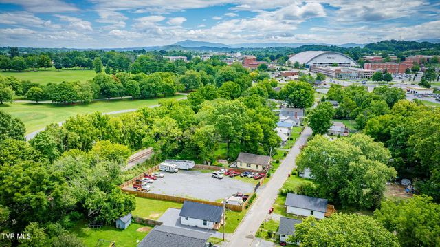 1816 Mary Street, Johnson City, TN 37604