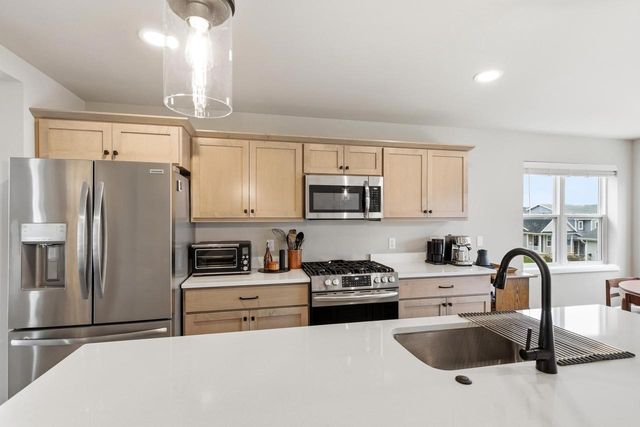 530 Lone Oak Lane, Verona, WI 53593