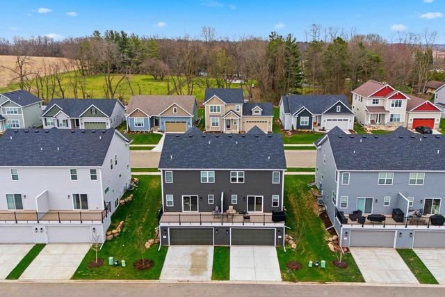530 Lone Oak Lane, Verona, WI 53593