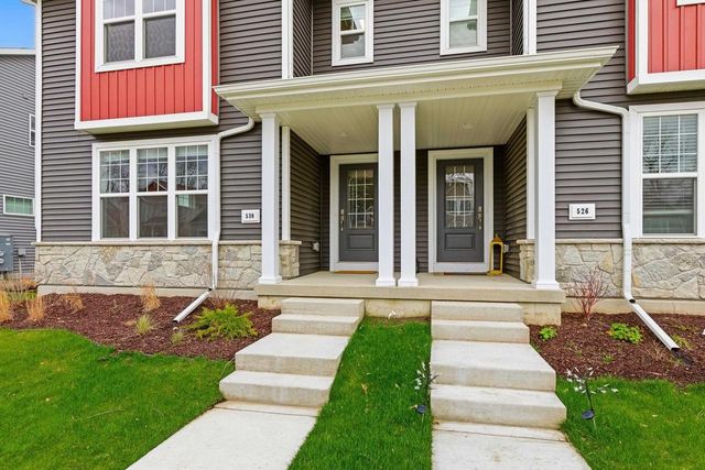 530 Lone Oak Lane, Verona, WI 53593