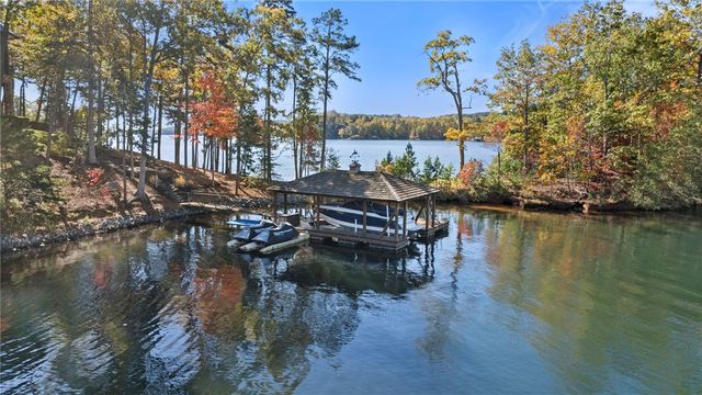 208 Deep Cove Point, Sunset, SC 29685
