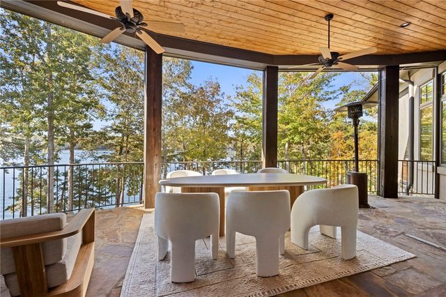 208 Deep Cove Point, Sunset, SC 29685