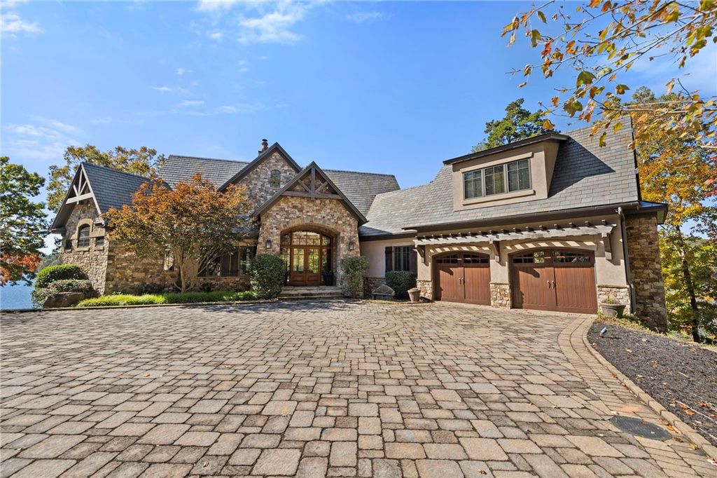 208 Deep Cove Point, Sunset, SC 29685