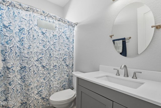 807 E Bradstock Way, San Tan Valley, AZ 85140