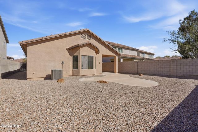 807 E Bradstock Way, San Tan Valley, AZ 85140