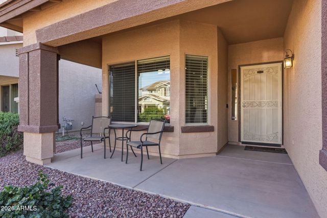 807 E Bradstock Way, San Tan Valley, AZ 85140