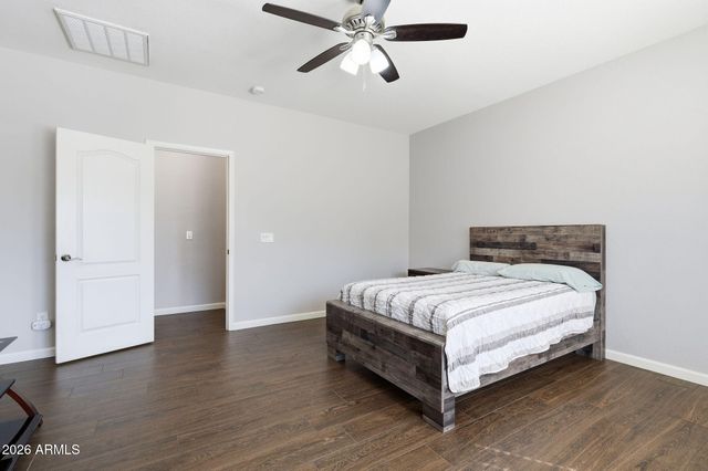 807 E Bradstock Way, San Tan Valley, AZ 85140