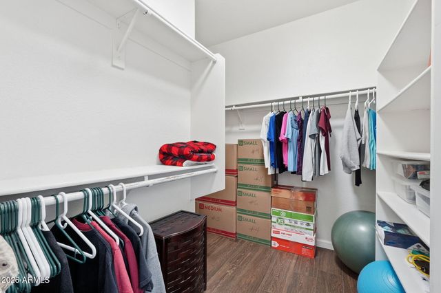 807 E Bradstock Way, San Tan Valley, AZ 85140