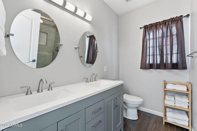 807 E Bradstock Way, San Tan Valley, AZ 85140