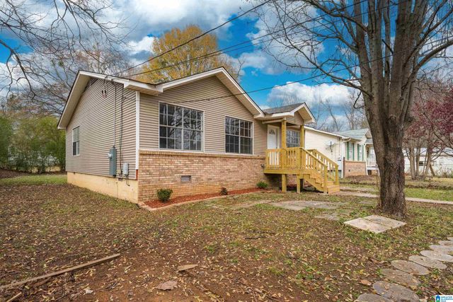 2104 26TH AVENUE N, Bessemer, AL 35023