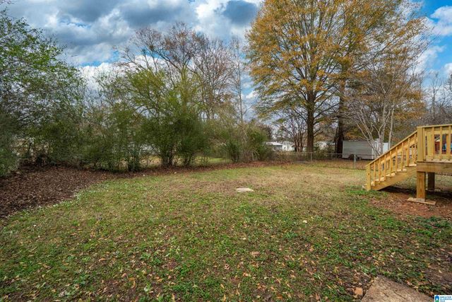 2104 26TH AVENUE N, Bessemer, AL 35023