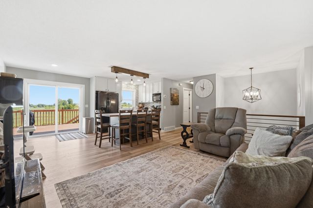 1240 Lokhorst Street, Baldwin, WI 54002