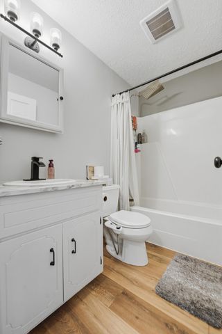 1240 Lokhorst Street, Baldwin, WI 54002