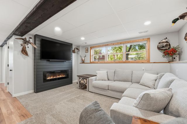 1240 Lokhorst Street, Baldwin, WI 54002