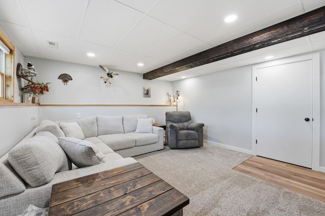 1240 Lokhorst Street, Baldwin, WI 54002