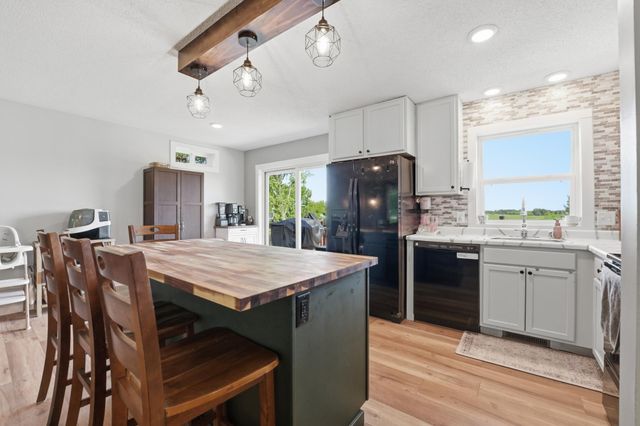 1240 Lokhorst Street, Baldwin, WI 54002