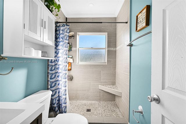 2040 NW 34th St, Miami, FL 33142