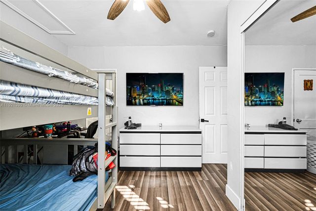 2040 NW 34th St, Miami, FL 33142