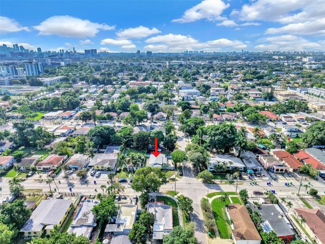 2040 NW 34th St, Miami, FL 33142