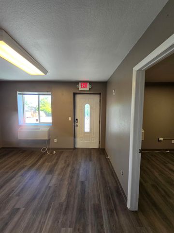 802 1st Ave Unit B, Grand Junction, CO 81501