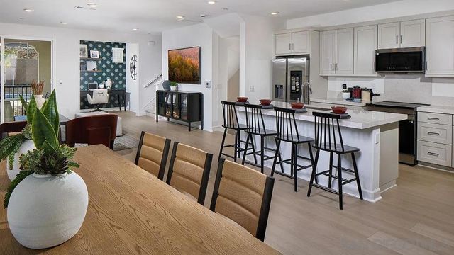 2214 Mountain Laurel Road, San Marcos, CA 92078