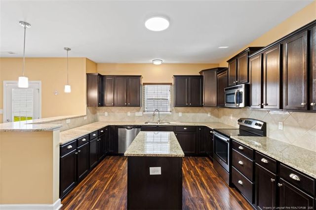 6005 Crown Ridge Court, Fayetteville, NC 28314