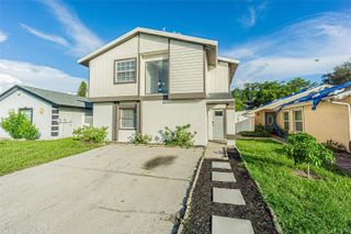 10305 BRAMBLEWOOD PLACE, Tampa, FL 33624