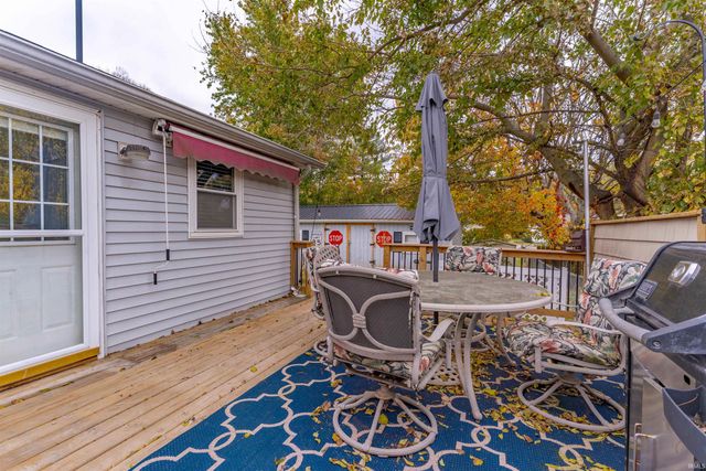 405 Middle Street, Newburgh, IN 47630