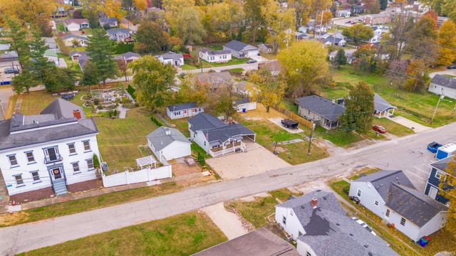 405 Middle Street, Newburgh, IN 47630