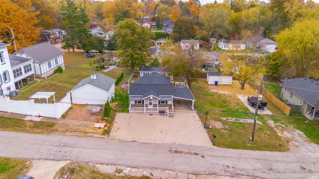 405 Middle Street, Newburgh, IN 47630