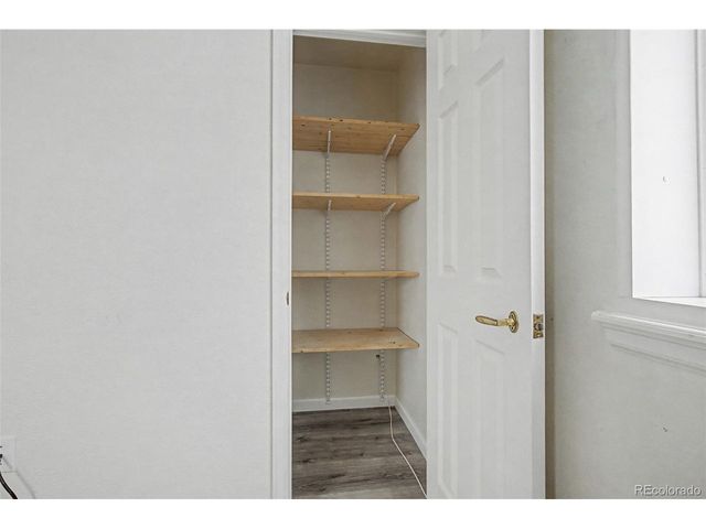 14305 E Marina Dr B, Aurora, CO 80014