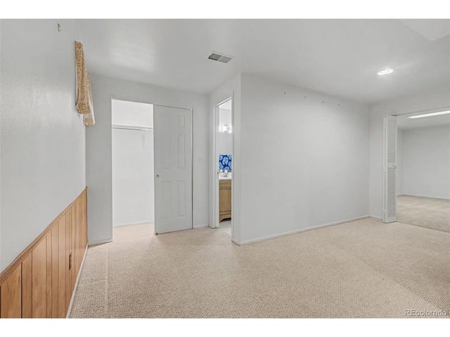 14305 E Marina Dr B, Aurora, CO 80014