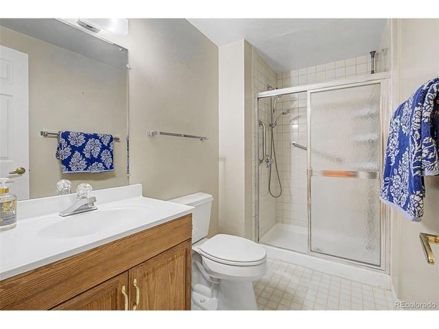 14305 E Marina Dr B, Aurora, CO 80014
