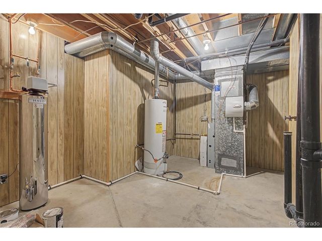 14305 E Marina Dr B, Aurora, CO 80014