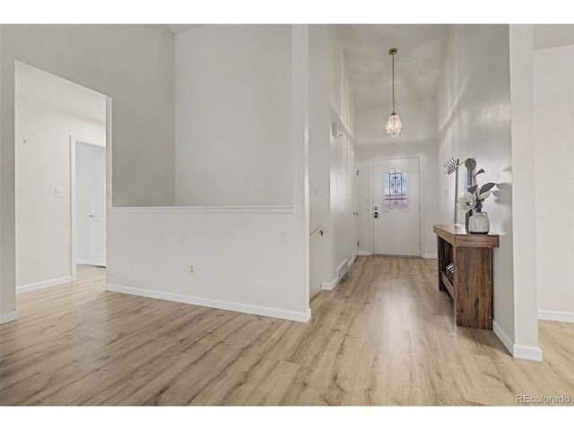 14305 E Marina Dr B, Aurora, CO 80014