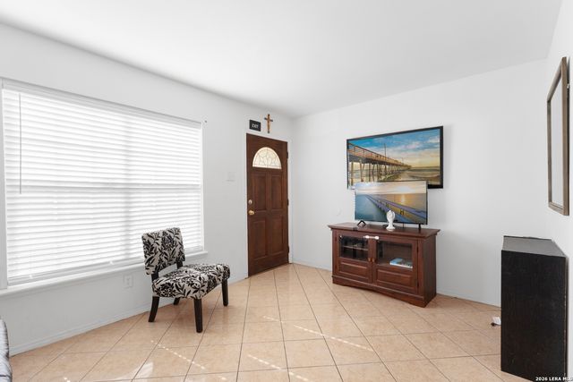 615 Overhill Drive, San Antonio, TX 78228