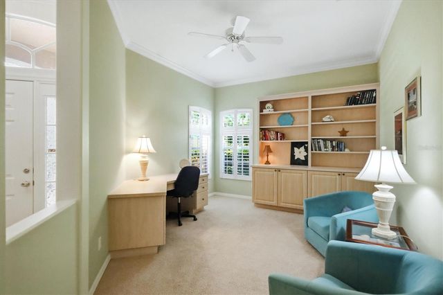 9413 FOREST HILLS CIRCLE, Sarasota, FL 34238