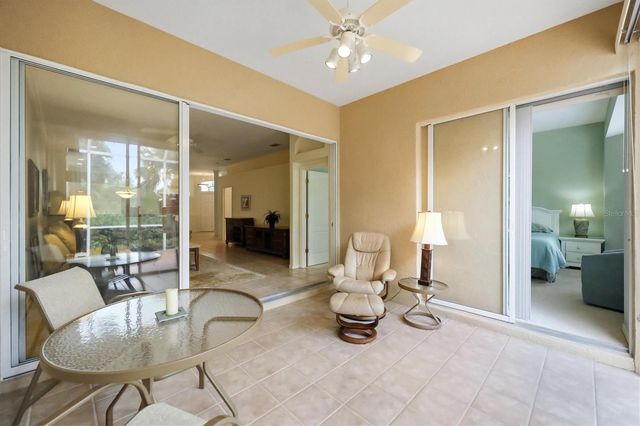 9413 FOREST HILLS CIRCLE, Sarasota, FL 34238