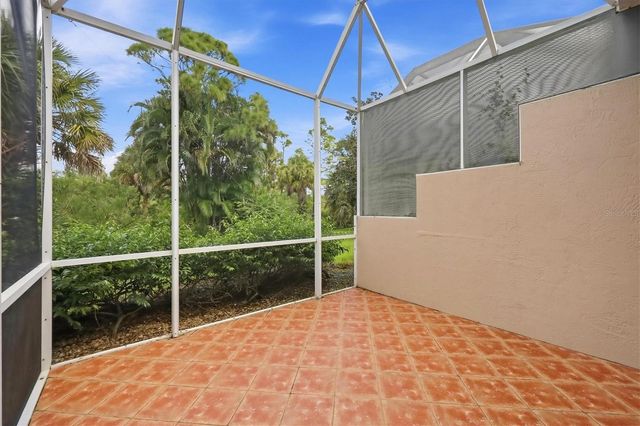 9413 FOREST HILLS CIRCLE, Sarasota, FL 34238