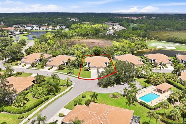 9413 FOREST HILLS CIRCLE, Sarasota, FL 34238