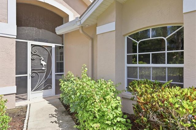 9413 FOREST HILLS CIRCLE, Sarasota, FL 34238