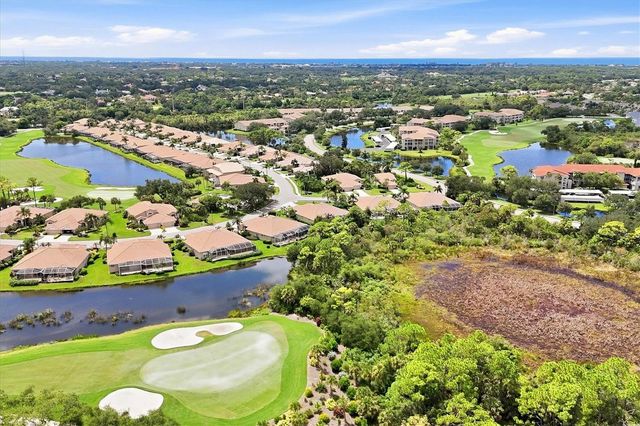 9413 FOREST HILLS CIRCLE, Sarasota, FL 34238