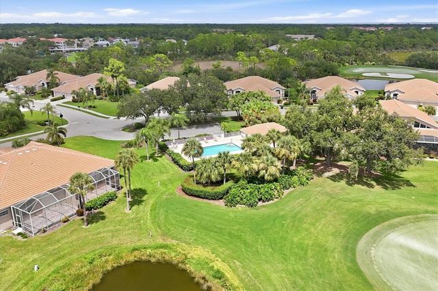 9413 FOREST HILLS CIRCLE, Sarasota, FL 34238