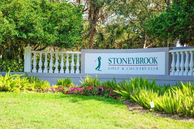 9413 FOREST HILLS CIRCLE, Sarasota, FL 34238