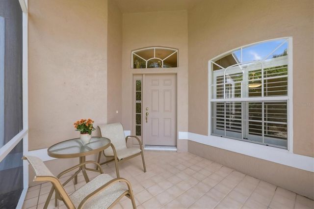 9413 FOREST HILLS CIRCLE, Sarasota, FL 34238